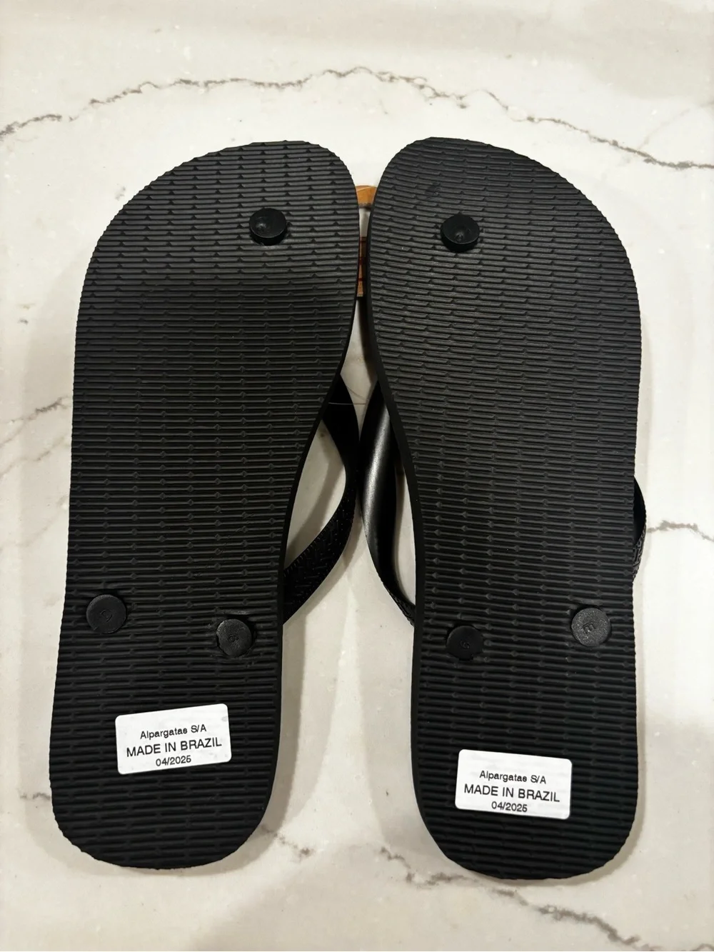 Havaianas Men's Black Flip-Flop Sandals